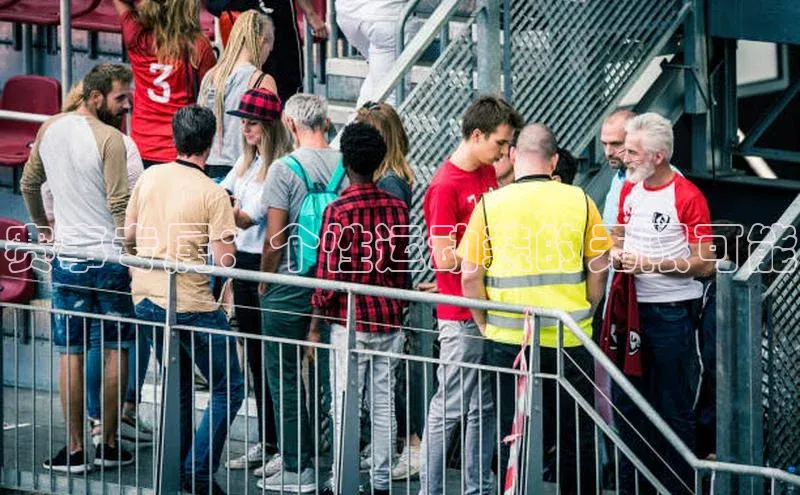 赛事专属：个性运动装的无限可能